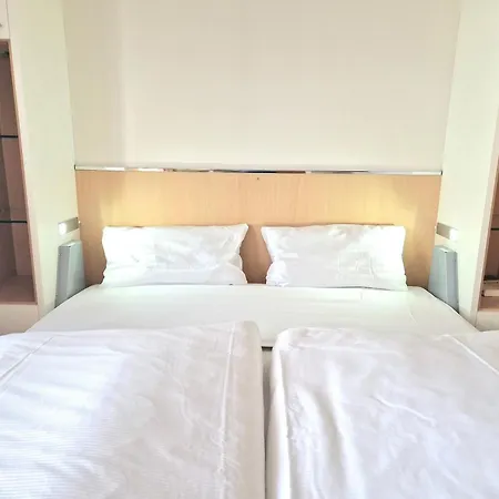 541, Seepark * Sellin (Rugen)